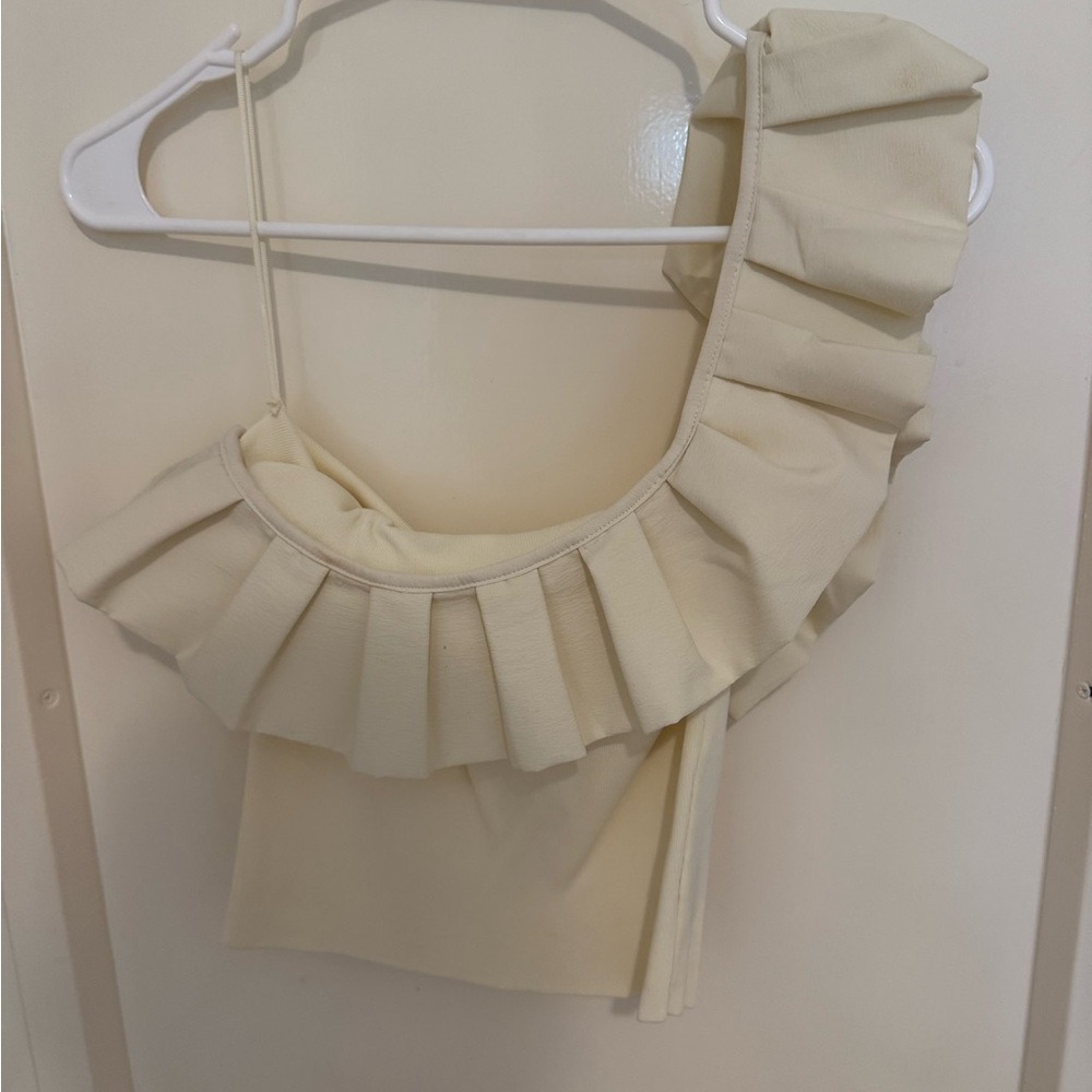 Zara Cream Ruffle Detail Top
